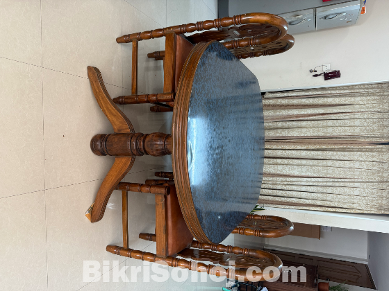Dining Table & 4Chair